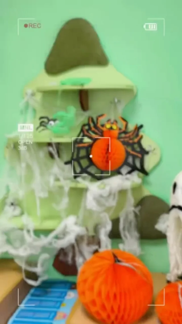 Заряджені на максимум: 4-Б готовий запалювати! 🎃💥👻 Показуємо, як 4-Б клас ліцею…